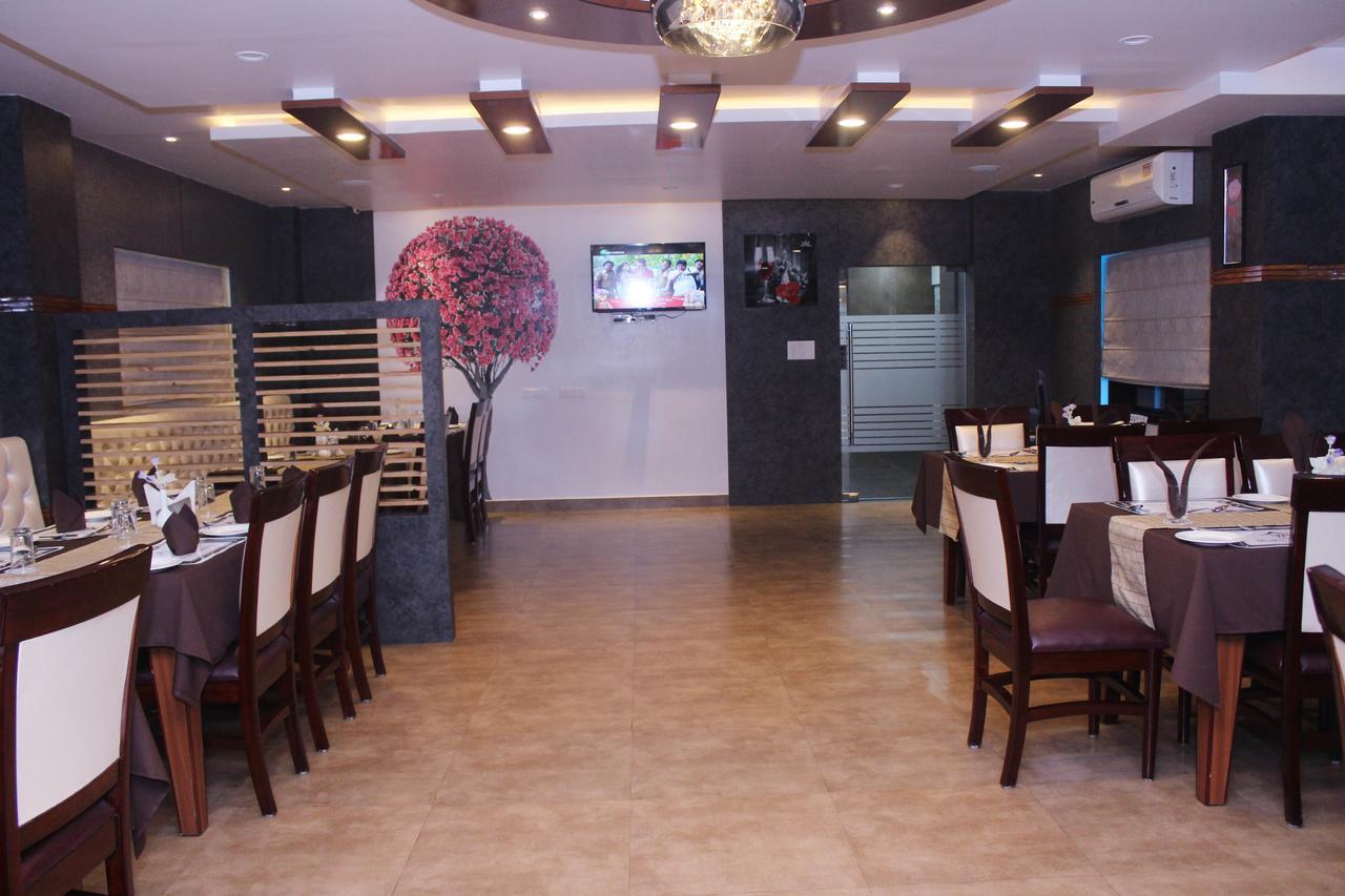 Hotel Welkin Residency Tezpur Ngoại thất bức ảnh